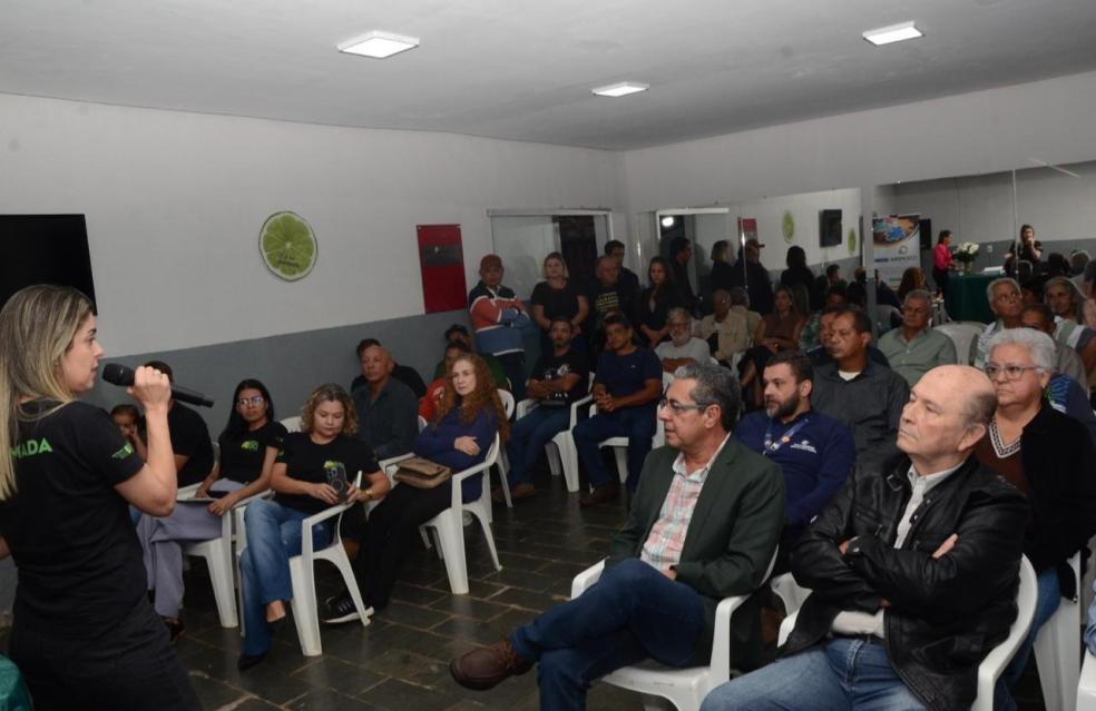 Anhanguera recebe palestra sobre cooperativismo com representantes da OCB/GO e Secretaria da Retomada