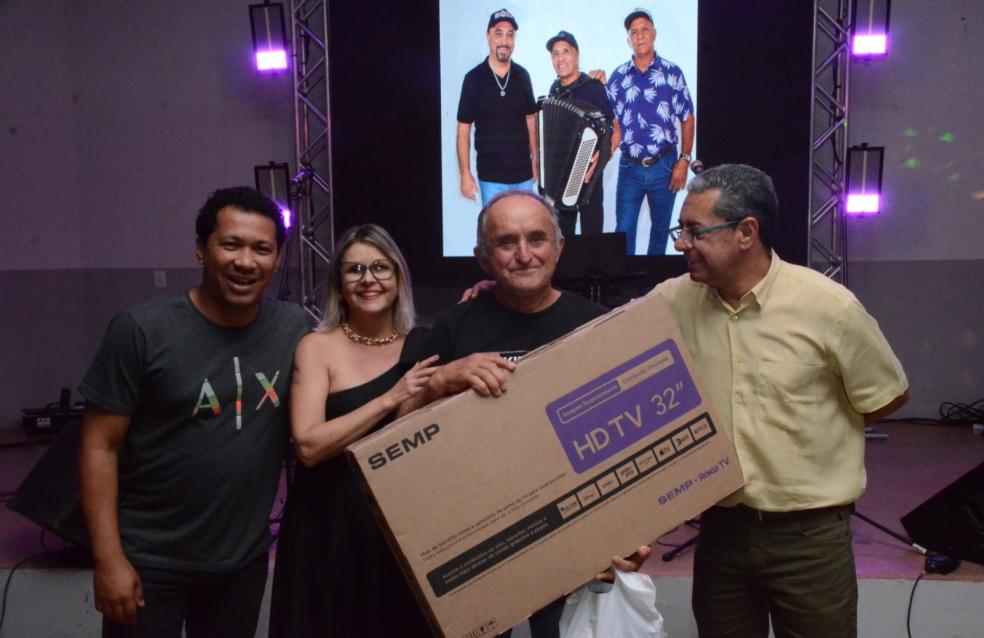 UMA NOITE MEMORÁVEL PARA HOMENAGEAR NOSSOS PAIS!